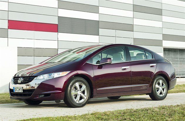 Honda FCX Clarity (10)